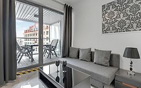 Granaria Riverside By Downtown Apartments